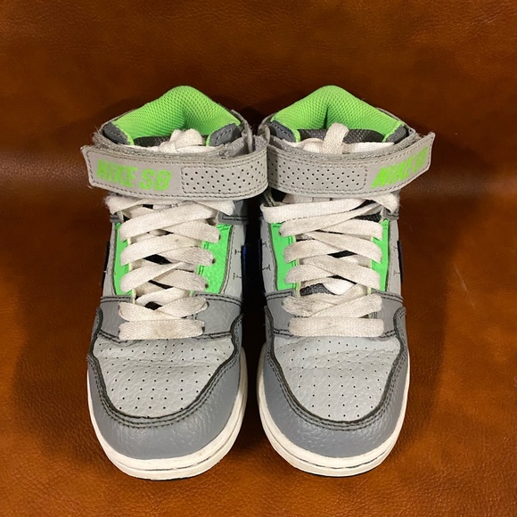 Nike SB Mogan Mid JR size 11 Toddler - Picture 2 of 5